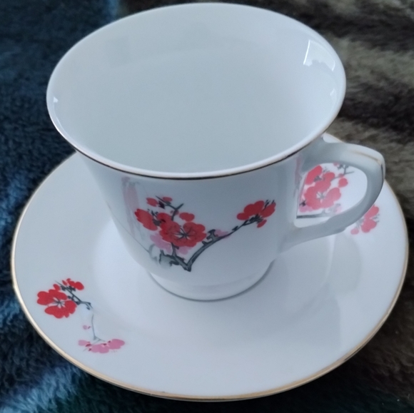 Vintage Chinese Hand-painted Cherry Blossom Teacup and Saucer with Gold Trim - Picture 2 of 16